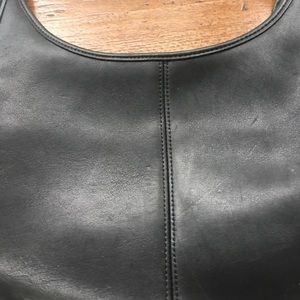 BlACK COACH LEATHER BAG